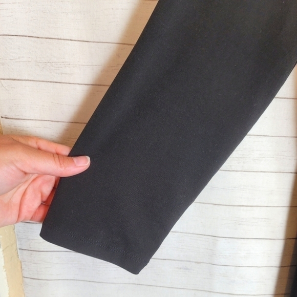 CARMEN MARC VALVO BLACK FAUX WRAP 3/4 SLEEVE KNEE LENGTH DRESS, SZ LARGE - Picture 4 of 13